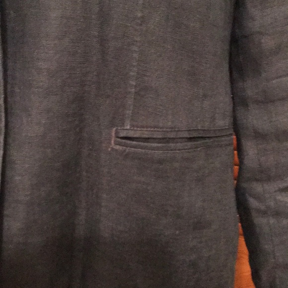 L.L. Bean Dark Blue Linen Blazer - Picture 5 of 9